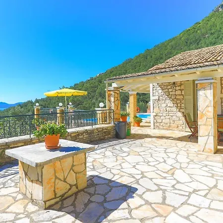 Kefalaki Villa Katávolos