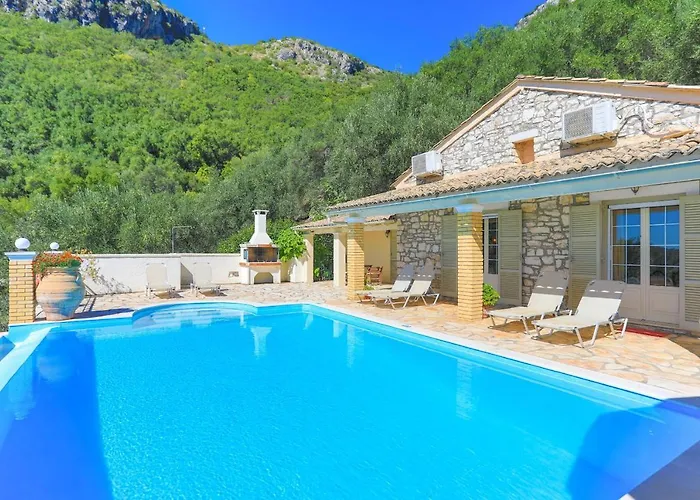 Kefalaki Villa *
